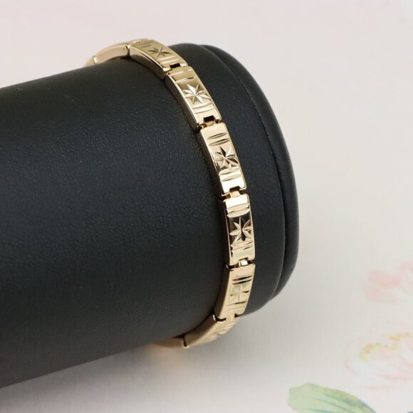 "Rose Gold Bracelet with Star Design in Glossy Linked Segments, XPBL0886 - Picture 9 of 12